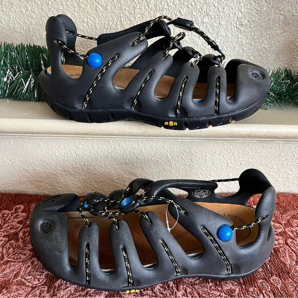 Mion By Keen Black Comfort Lightweight Sandals Men’s Size 8 Water Hiking Sandals - Picture 8 of 9